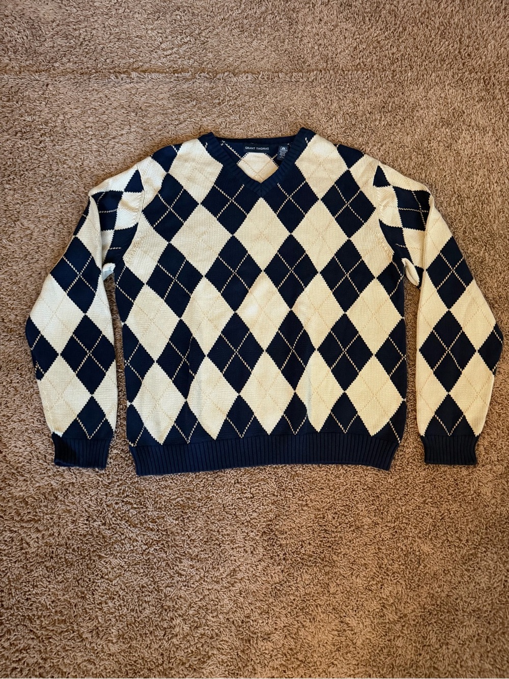 Men's V-Neck Argyle Pima Cotton Sweater in Navy and Cream